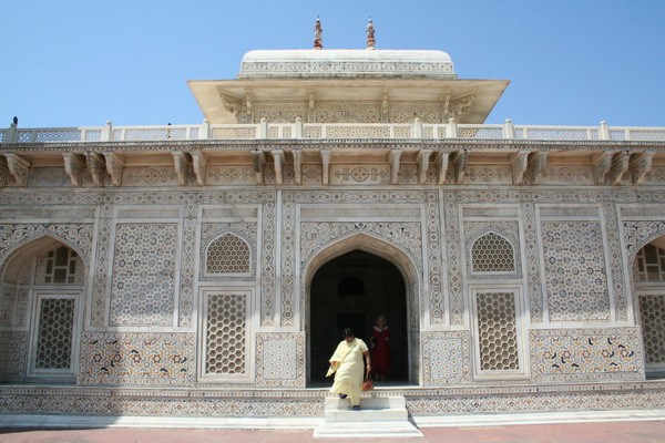 itmad-ud-daulah